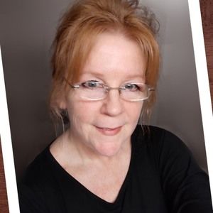 Meet your Posher, Becky